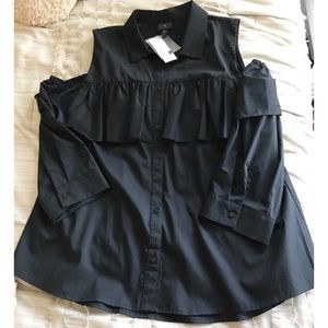 NWT Worthington Cold Shoulder Top